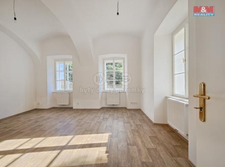 Pronájem bytu, 1+kk, 30 m²