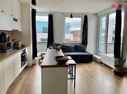 Pronájem bytu, 3+kk, 90 m²