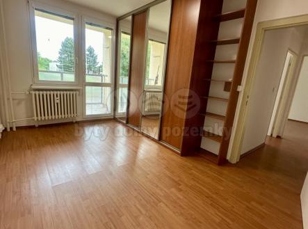 Pronájem bytu, 3+kk, 64 m²