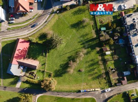 Prodej pozemku pro bydlení, 1 400 m²