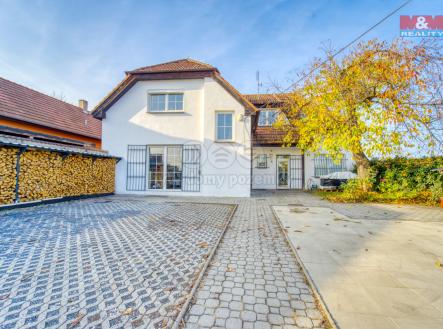 Prodej - dům/vila, 215 m² obrázek