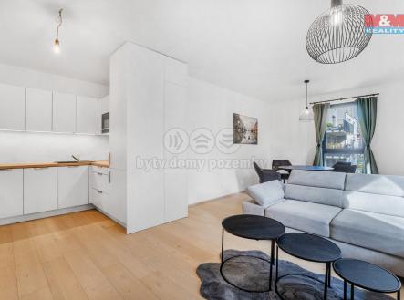 Pronájem bytu, 2+kk, 61 m²