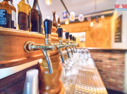 Pronájem obchodní prostor, 102 m²