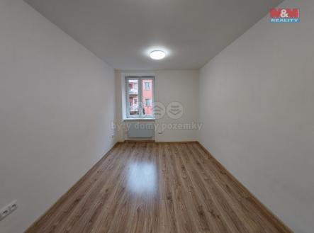 Pronájem bytu, 2+kk, 37 m²