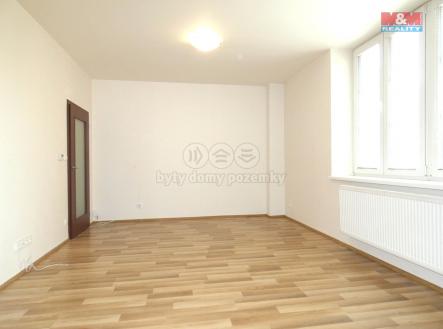 Pronájem bytu, 1+kk, 32 m²