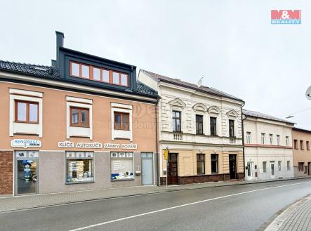 Pronájem - obchodní prostor, 50 m²