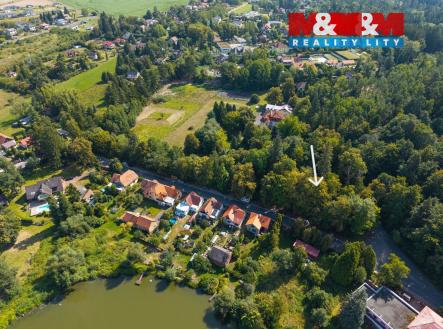 Prodej pozemku pro bydlení, 2 707 m²