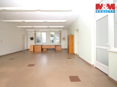 Prodej kanceláře, 290 m²