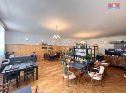 Prodej - restaurace, 258 m²