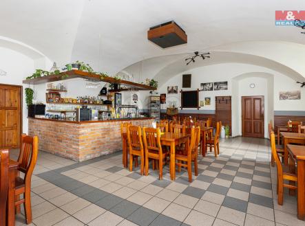 Prodej - restaurace, 620 m²