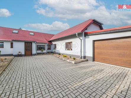 Prodej - dům/vila, 228 m²