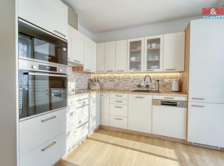 Prodej bytu, 3+kk, 77 m²