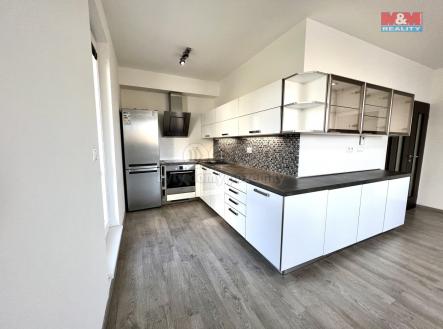 Pronájem bytu, 4+kk, 90 m²