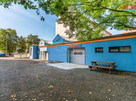 Prodej - obchodní prostor, 207 m²