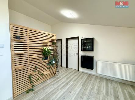 Pronájem bytu, 3+kk, 75 m²