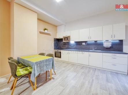 Pronájem bytu, 2+kk, 57 m²