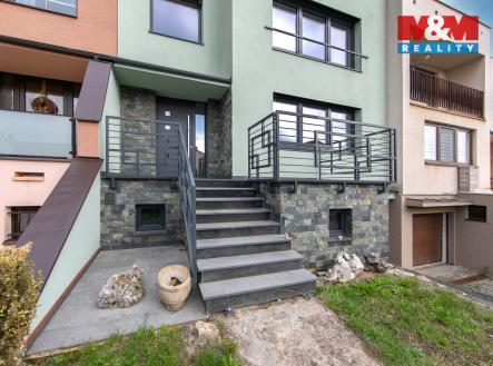 Pronájem domu/vily, 180 m²