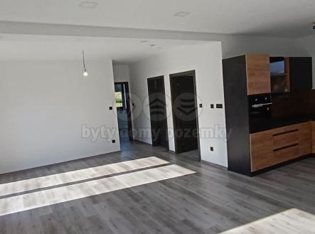 Pronájem - dům/vila, 92 m²