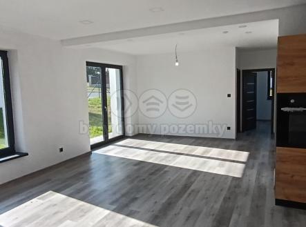 Pronájem - dům/vila, 92 m²