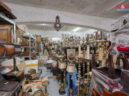 Prodej obchodní prostor, 157 m²