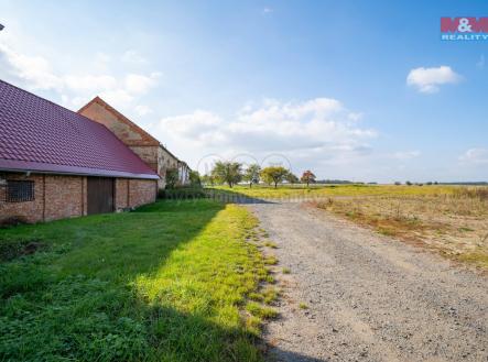 Prodej - pozemek pro bydlení, 10 718 m²