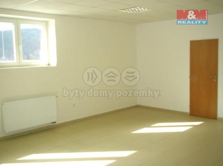 Pronájem - obchodní prostor, 40 m²