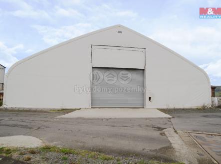 Pronájem skladovací prostor, 1 000 m²