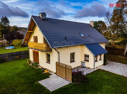 Prodej - dům/vila, 208 m²