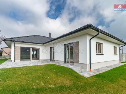 Pronájem - dům/vila, 150 m²