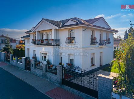 Prodej - hotel, 356 m²