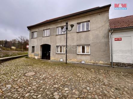 Prodej - dům/vila, 382 m²