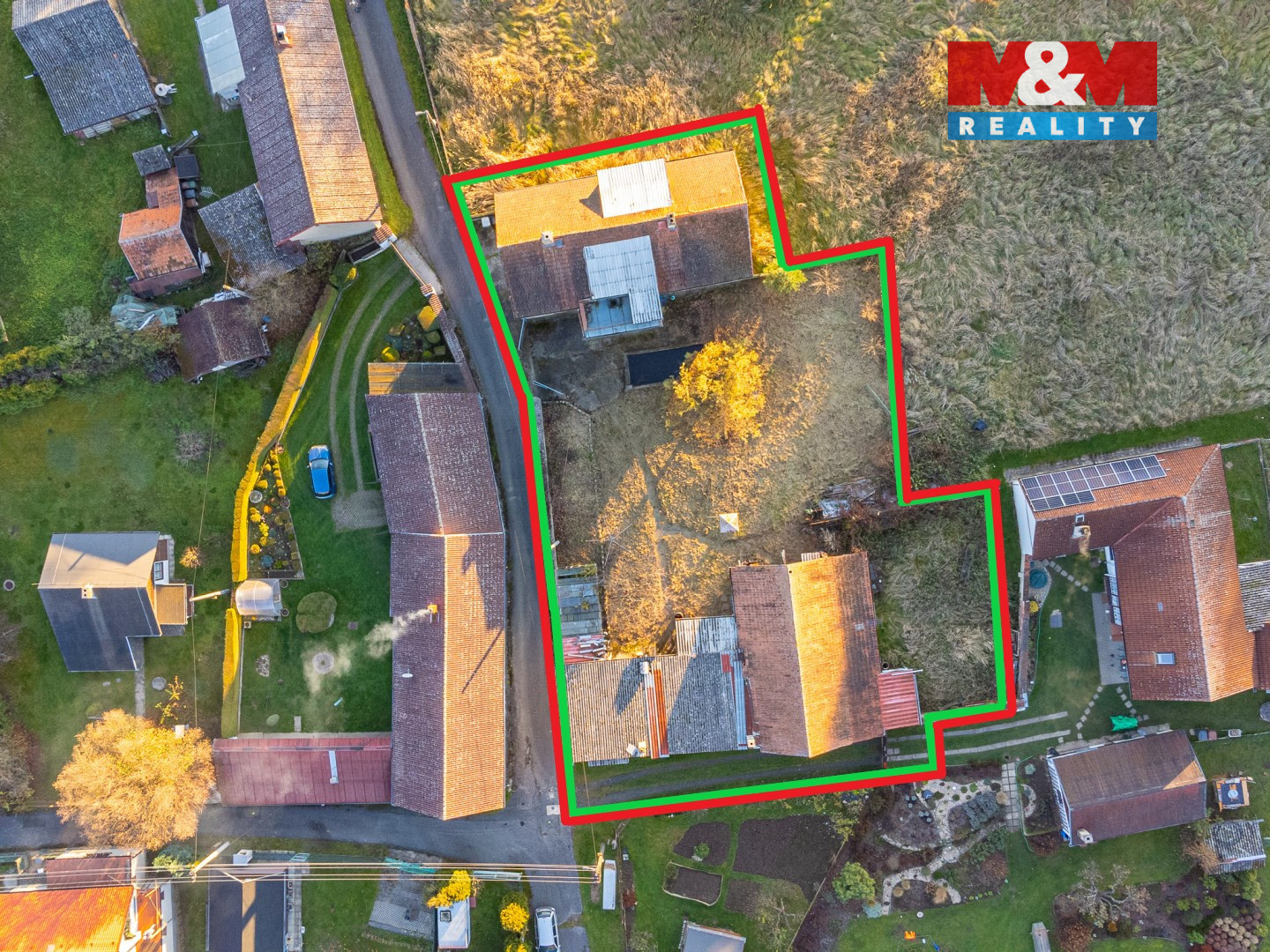 pozemek zakresleny.jpg