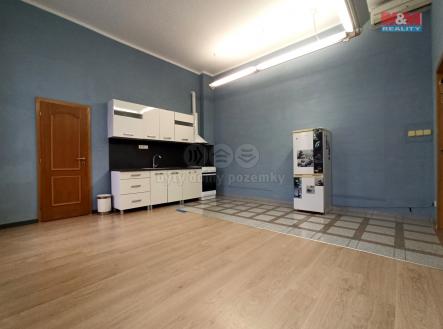 Pronájem bytu, 1+kk, 34 m²