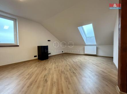 Pronájem bytu, 1+kk, 24 m²