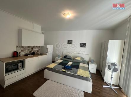 Pronájem bytu, 1+kk, 25 m²