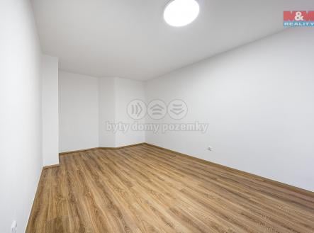 Pronájem bytu, 1+kk, 26 m²