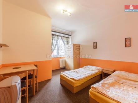 Prodej - hotel, 2 203 m²