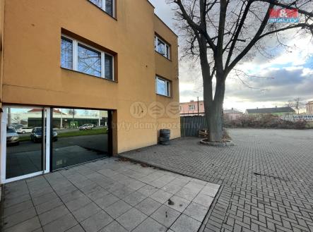 Pronájem - obchodní prostor, 54 m²