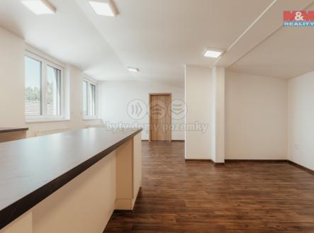 Pronájem bytu, 2+kk, 86 m²