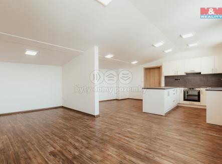 Pronájem bytu, 2+kk, 86 m²