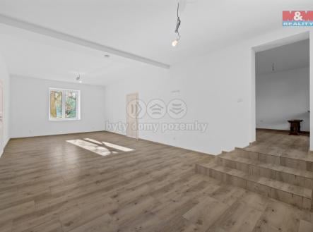 Prodej bytu, 5+1, 181 m²