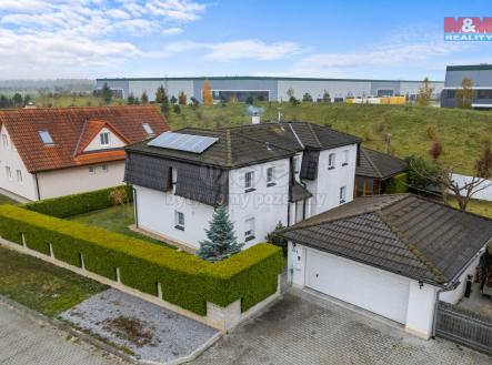Prodej - dům/vila, 180 m²