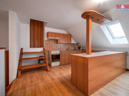 Pronájem bytu, 3+kk, 67 m²