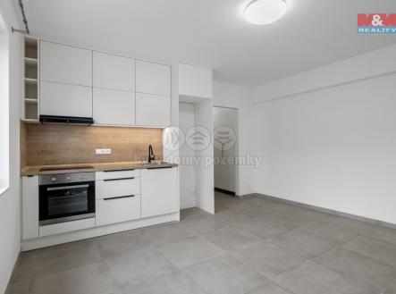 Pronájem bytu, 1+kk, 28 m²