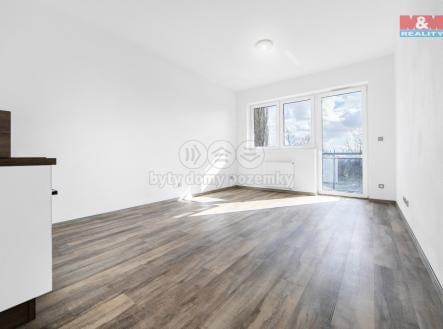 Pronájem bytu, 1+kk, 30 m²