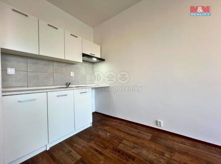 Pronájem bytu, 1+kk, 29 m²