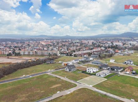 Prodej - pozemek pro bydlení, 742 m²