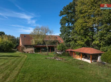 Prodej domu/vily, 327 m²