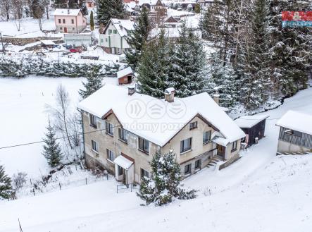 Prodej - chata/rekreační objekt, 380 m²