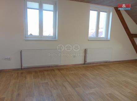 Pronájem bytu, 4+kk, 102 m²